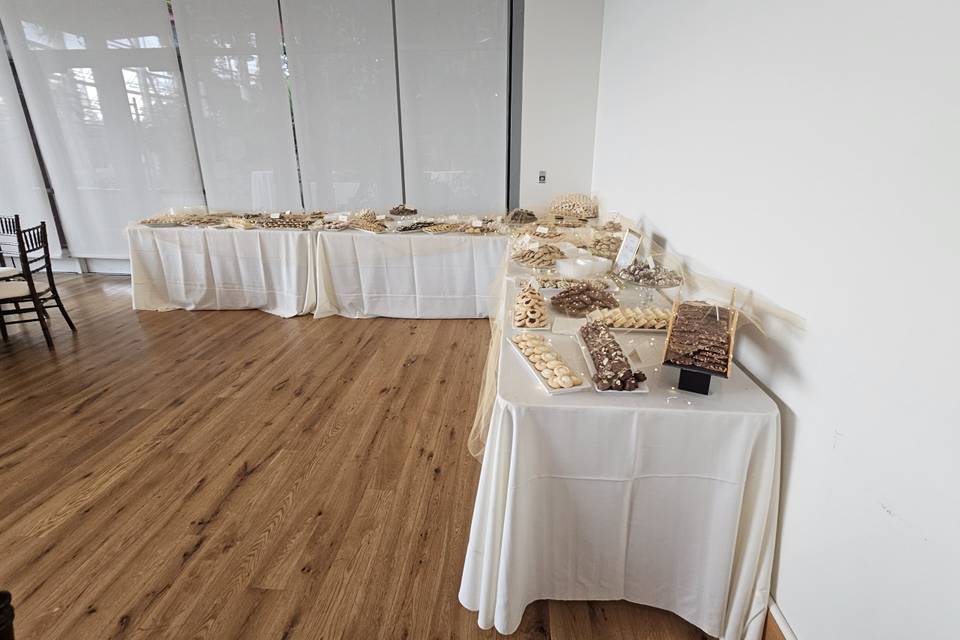 Cookie table
