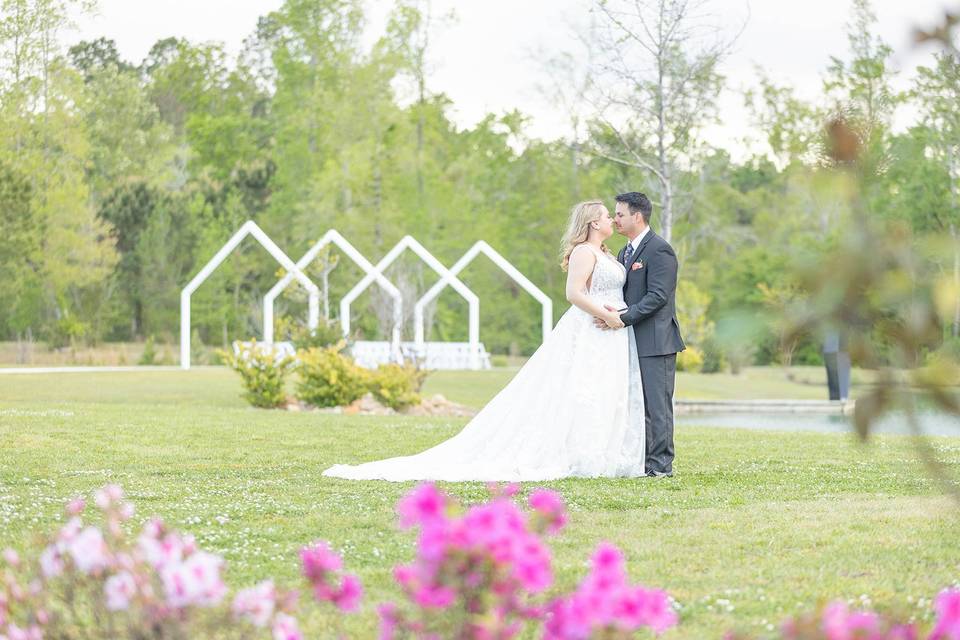 Arches Bride & Groom