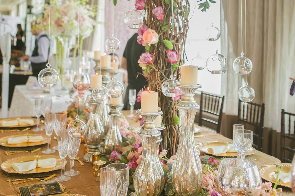 Raised centerpiece