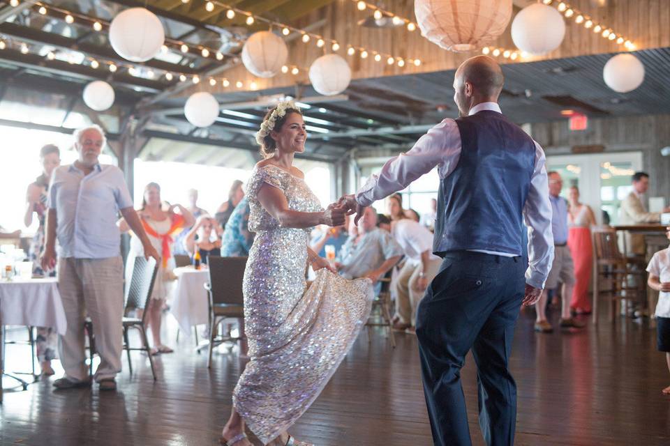 Newlyweds dancing