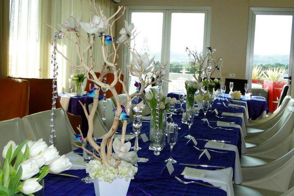 Elegant Wedding Decor at the spectacular Archipielago Restaurant - Ponce, Puerto Rico