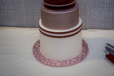Wedding cake by Sweet retreat