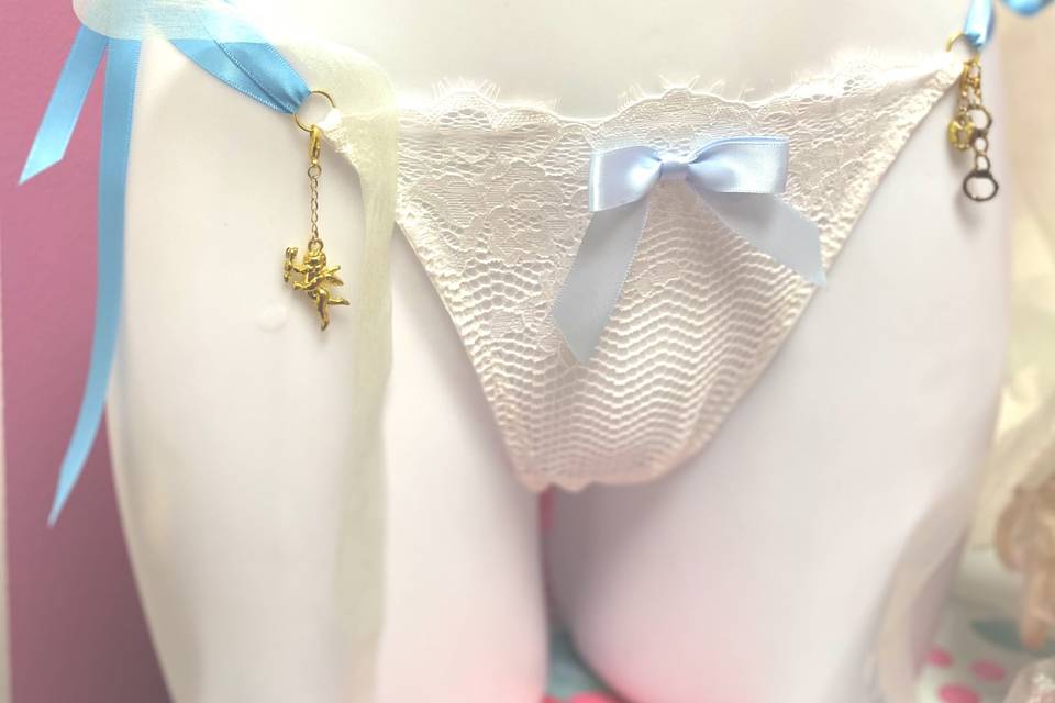 Bridal panty  with ribbon details