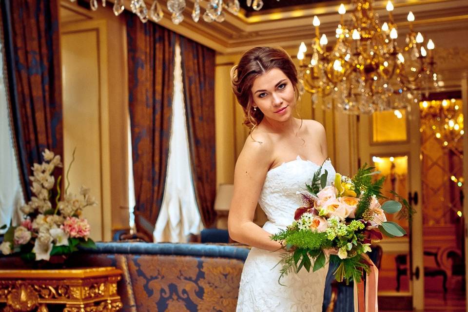 Bride holding her bouquet