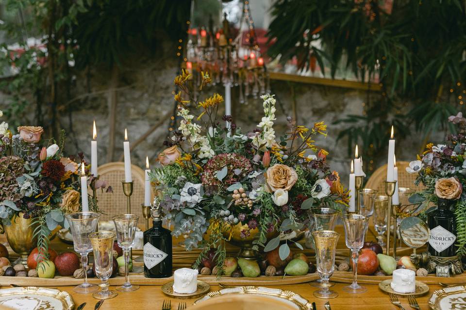 Winter table setting
