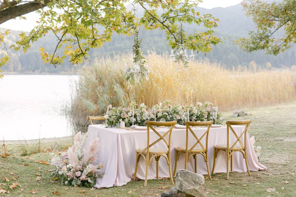Romantc Table Setting
