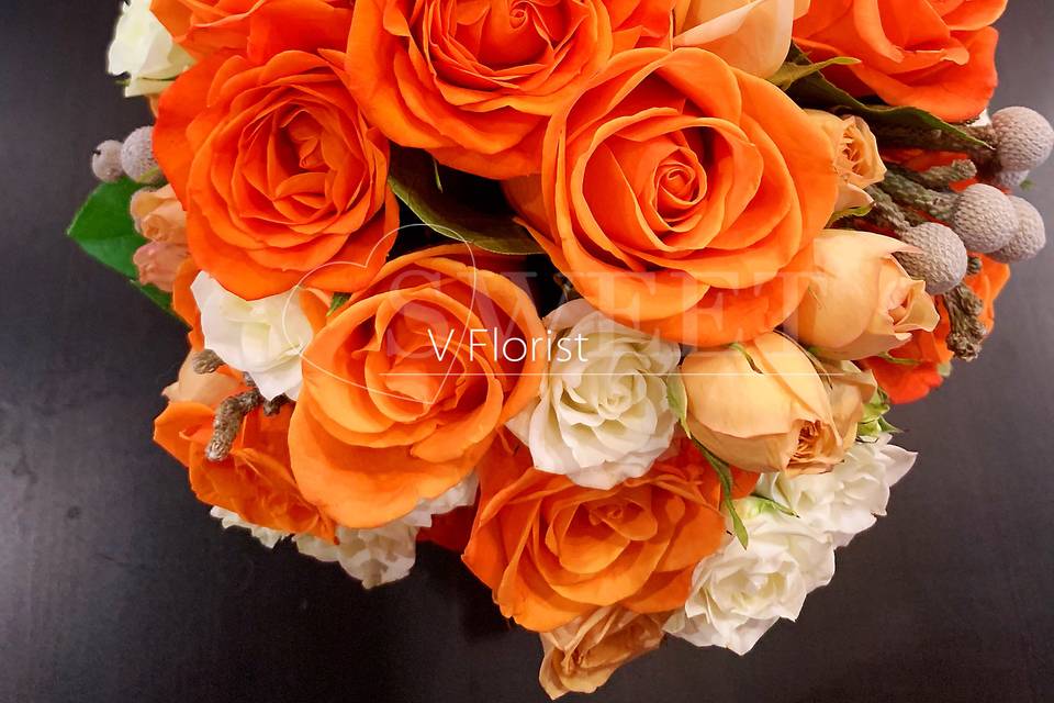 YELLOW ORANGE BOUQUET WITH ANY WRAPING PAPER Flower Delivery Las Vegas NV -  Vegas Rose Flowers