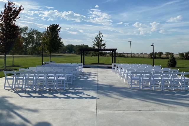 Outdoor ceremony space