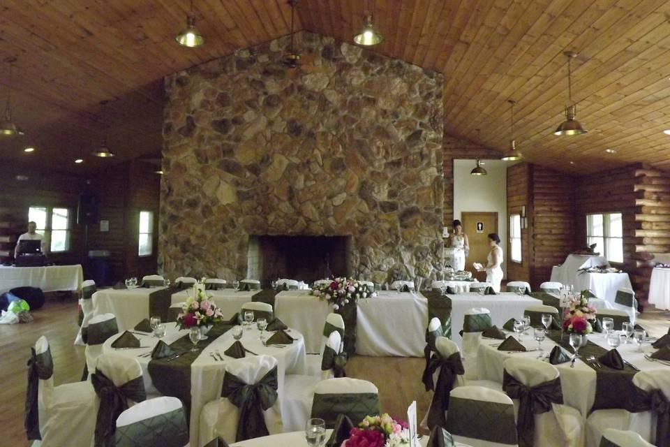 Spring Wedding at Little Seneca Lodge