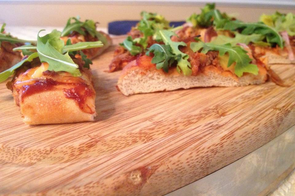 Smoked Pulled Pork Flat Bread with Arugula