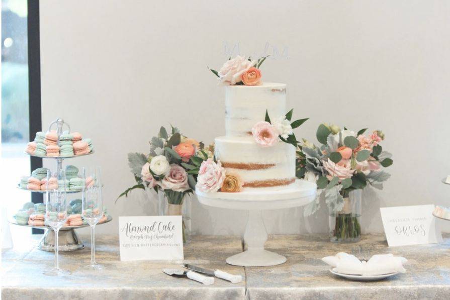 Wedding cake and desserts