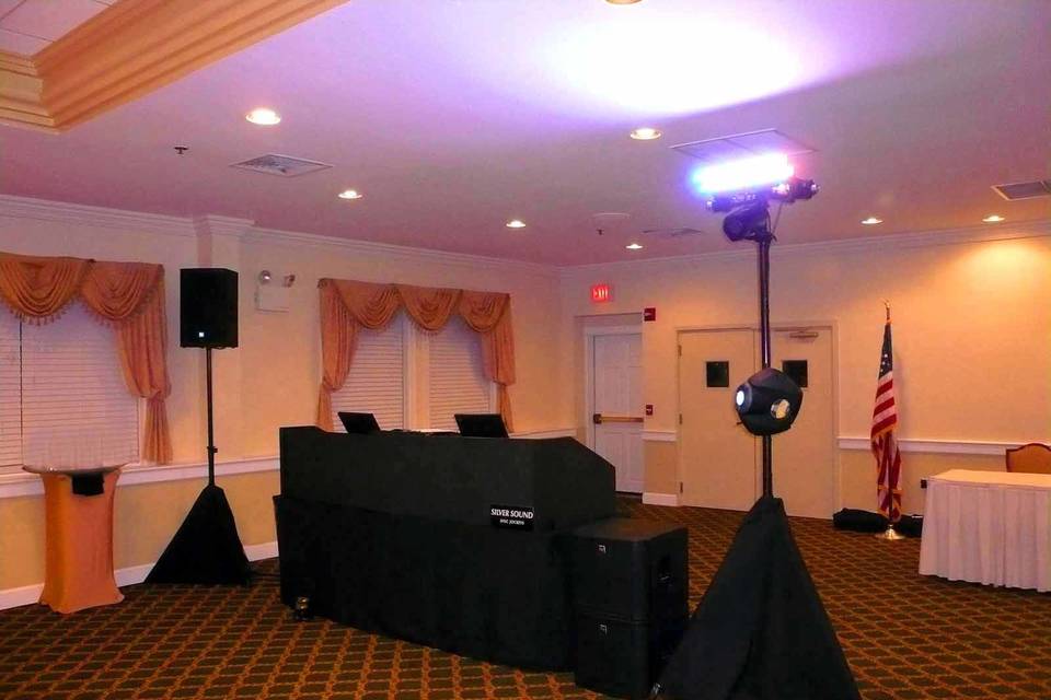 DJ Vaughn Walter