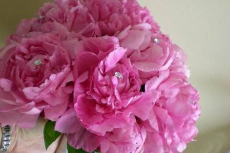 pink peonne bouquet