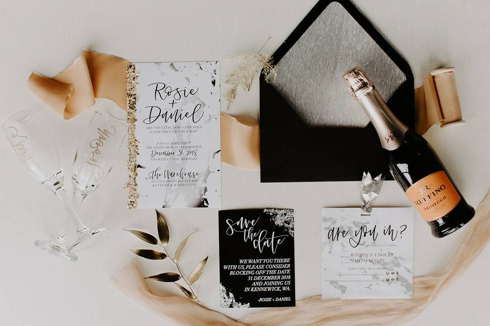 Black white gold invites