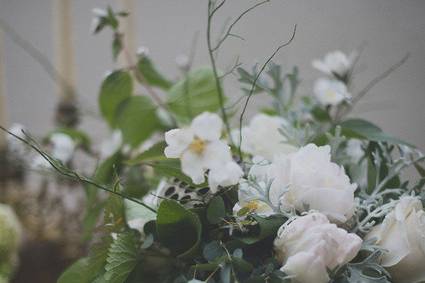 A wild and romantic table design for a beach wedding.