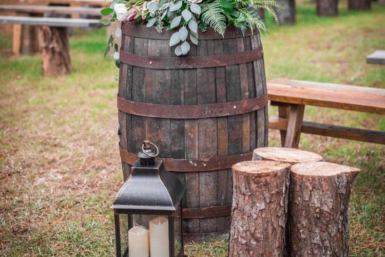 Rustic outdoor wedding