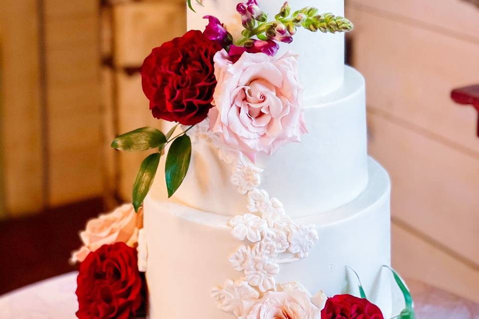 Stunning Wedding Cake