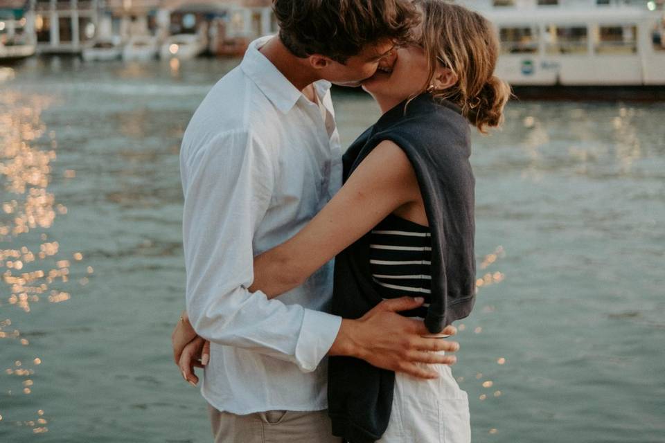 Romantic couple in Venice
