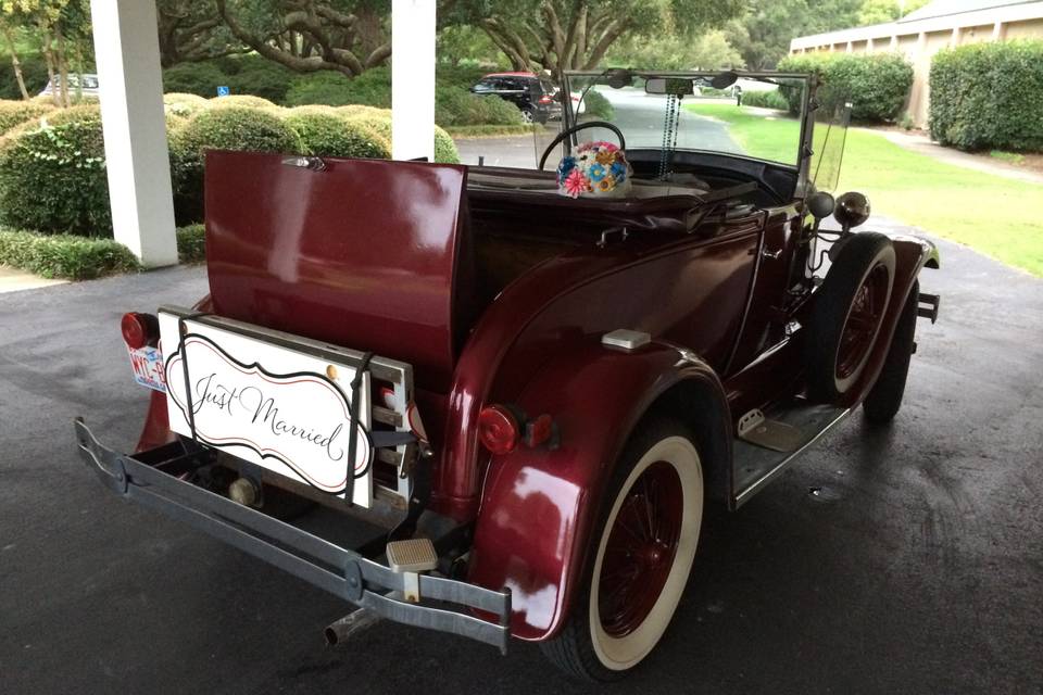 Bride and Grooms Car