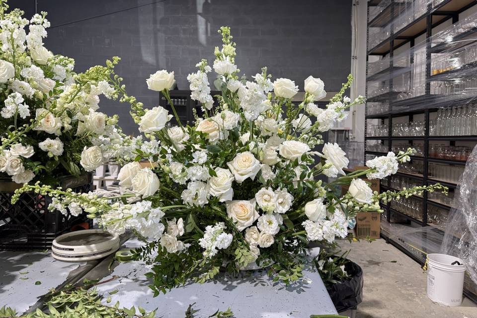 Large arrangement for a stage