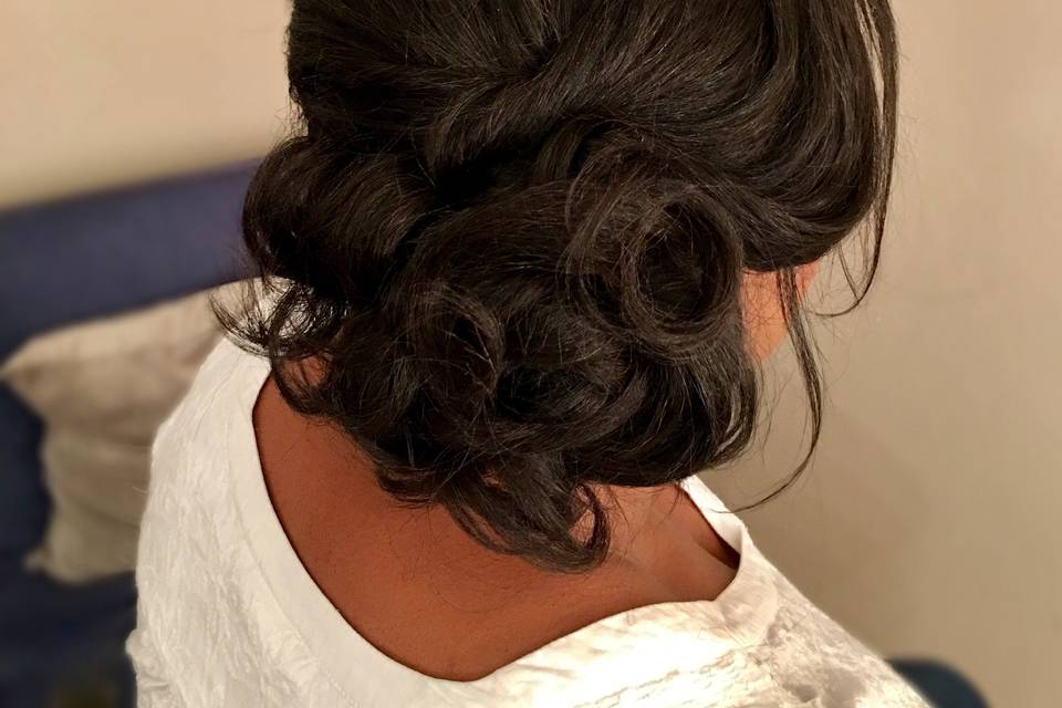 Hair updo