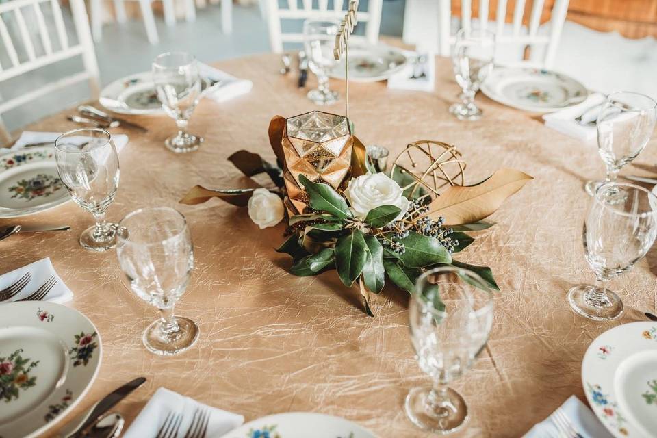 Table setting