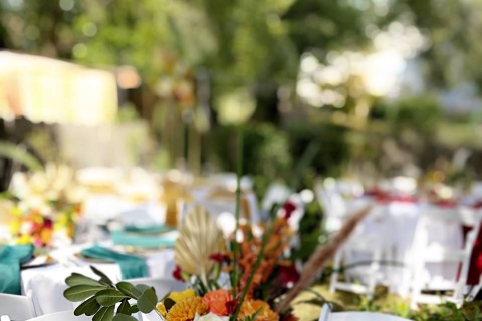 Fall table scapes