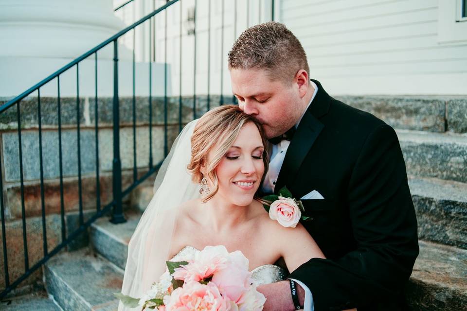 Back hugs | Ashley Danielle Photography