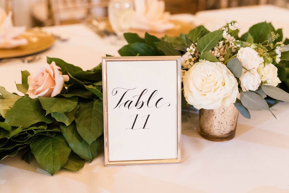 Table decor - Danielle Harris Photography