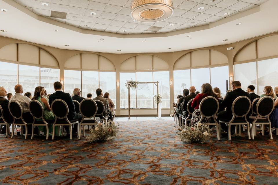 Riverview Room, Ceremony