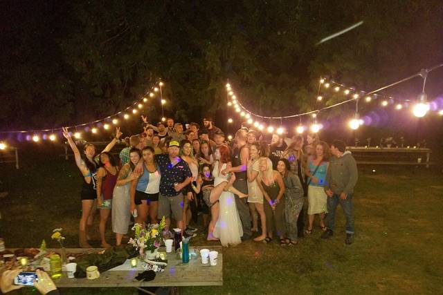 Summer night weddings