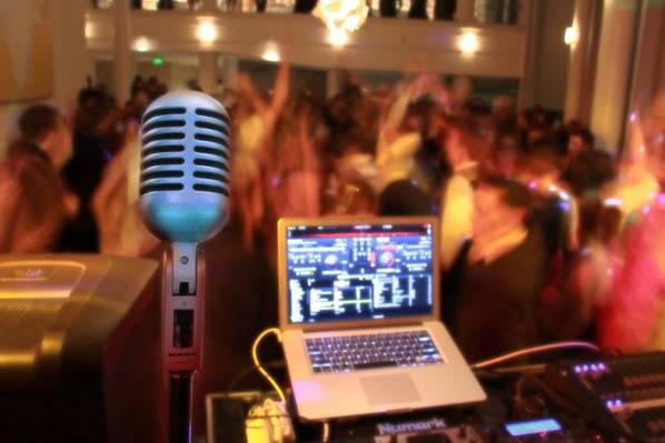 Philbrook - ORU Banquet - Uplighting & Dance Lessons, MC/DJ and Audio Services by LionsRoad.com