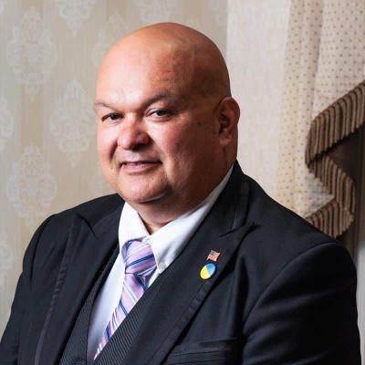 Tino Araujo