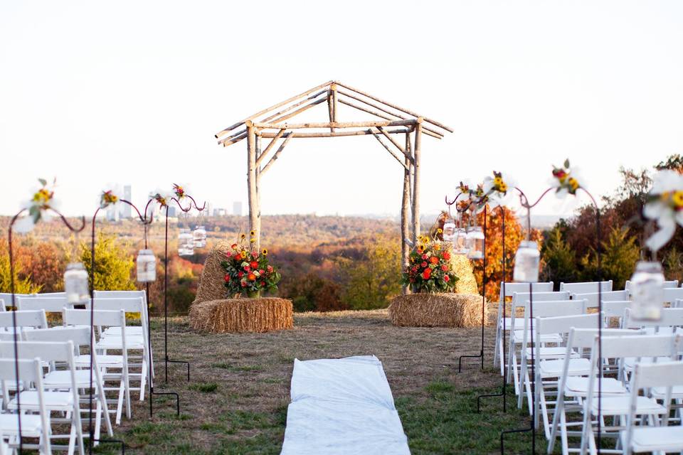 Sunset Ridge, ceremony