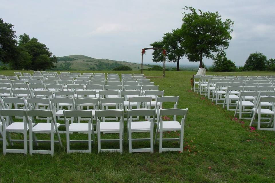 Sunset Ridge, Ceremony