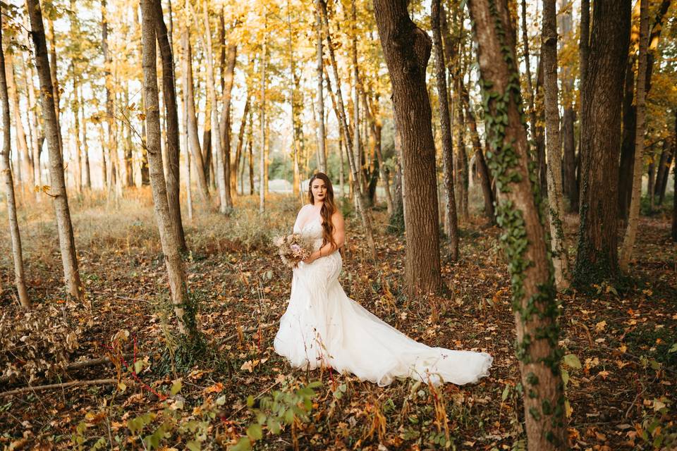 Woodland bride in autumn
