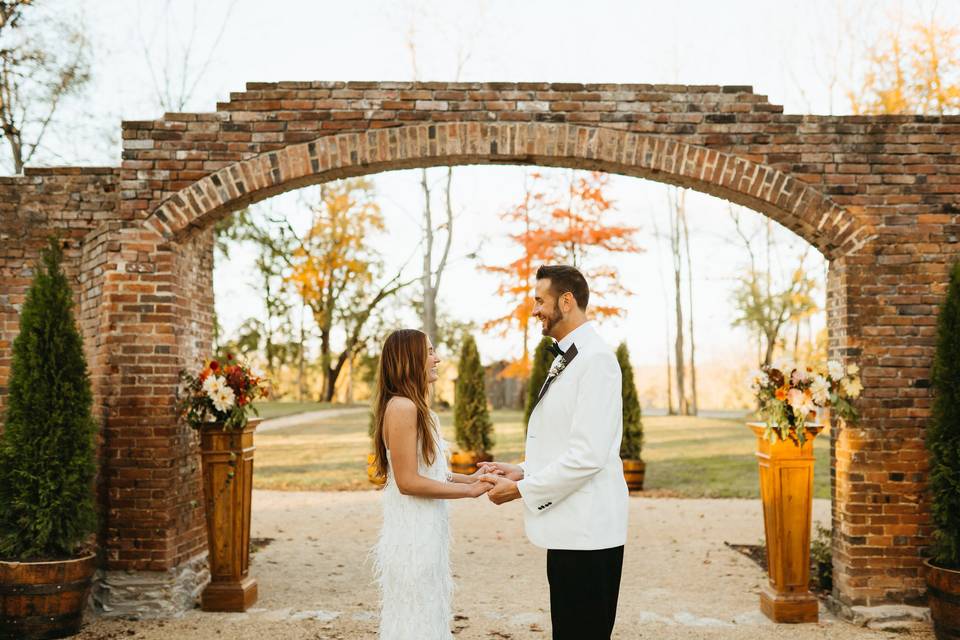 Ceremony under the arch