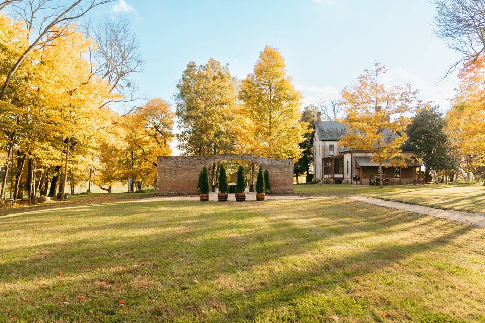 Ceremony and tent location