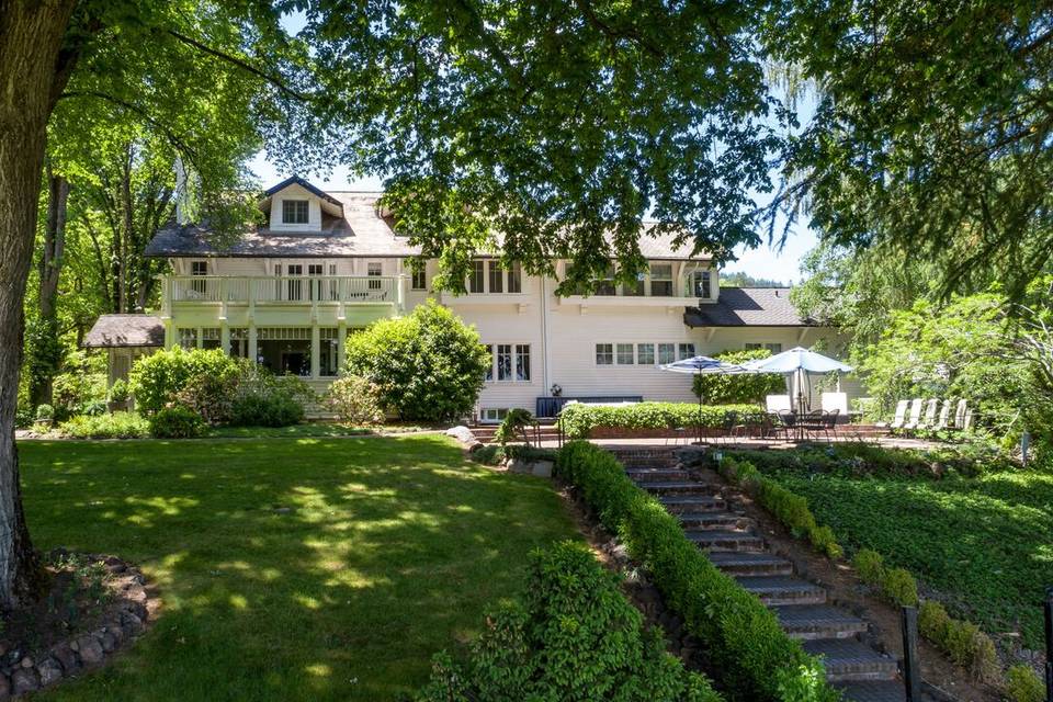 Front patio of mansion