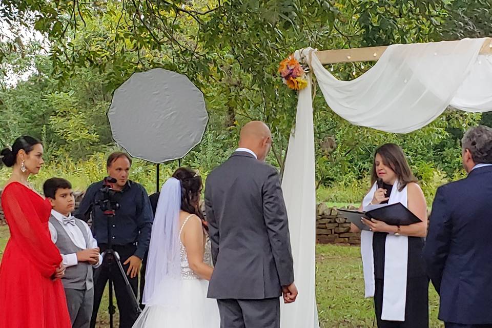 Outdoor vows