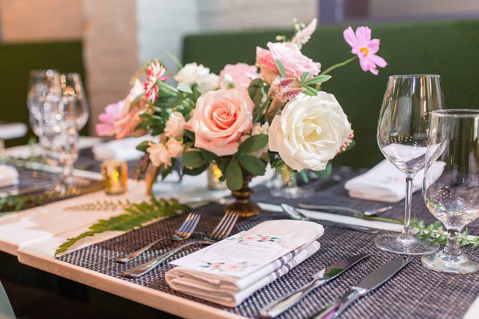 Floral table settings