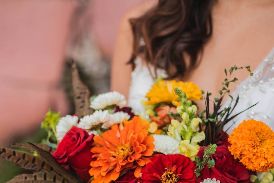 Vintage summer bridal shoot