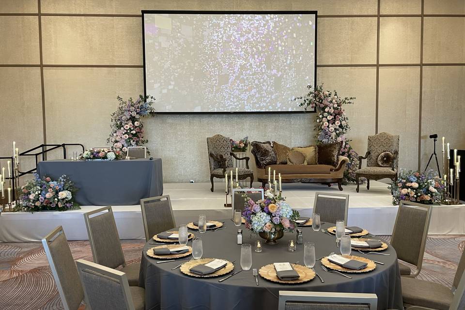 Avenue Grand Ballroom