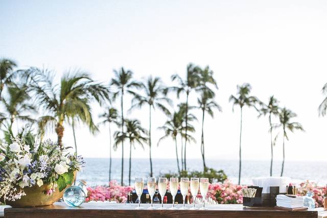 Cocktail station