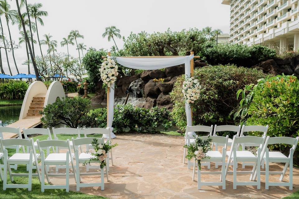 Halona Kai Wedding Arc