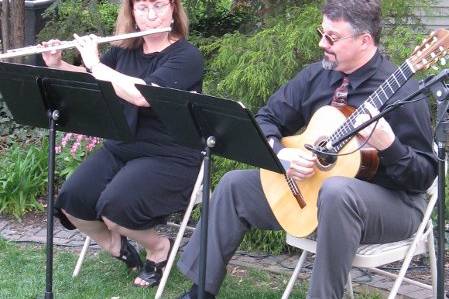 Flute/guitar duo at german village guest house
