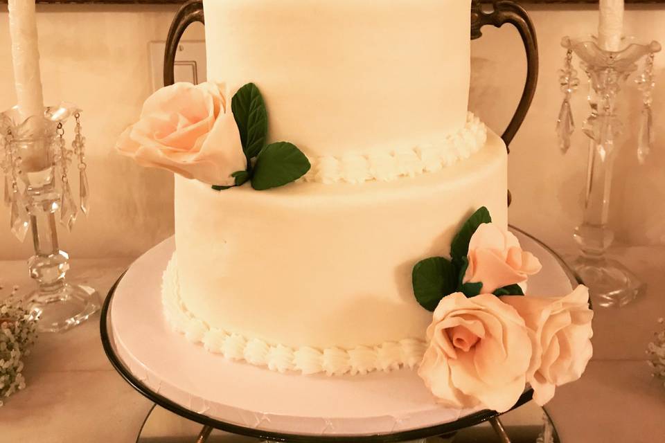 Simple white cake