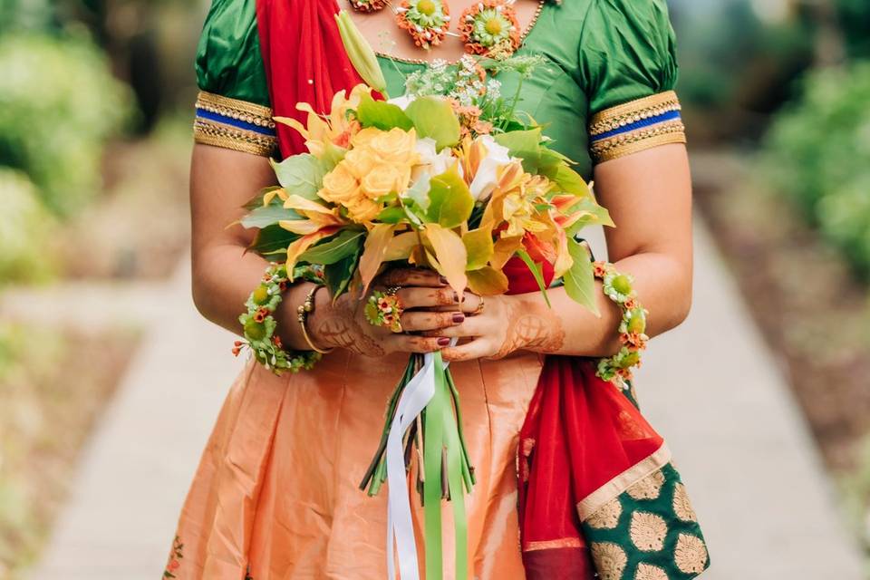 Bridal bouquet fall