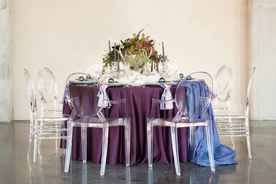 Purple Holiday Tablescape