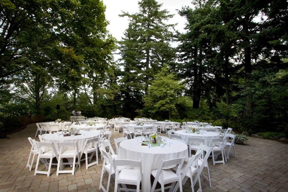 Administrator's House Yard at McMenamins Edgefield